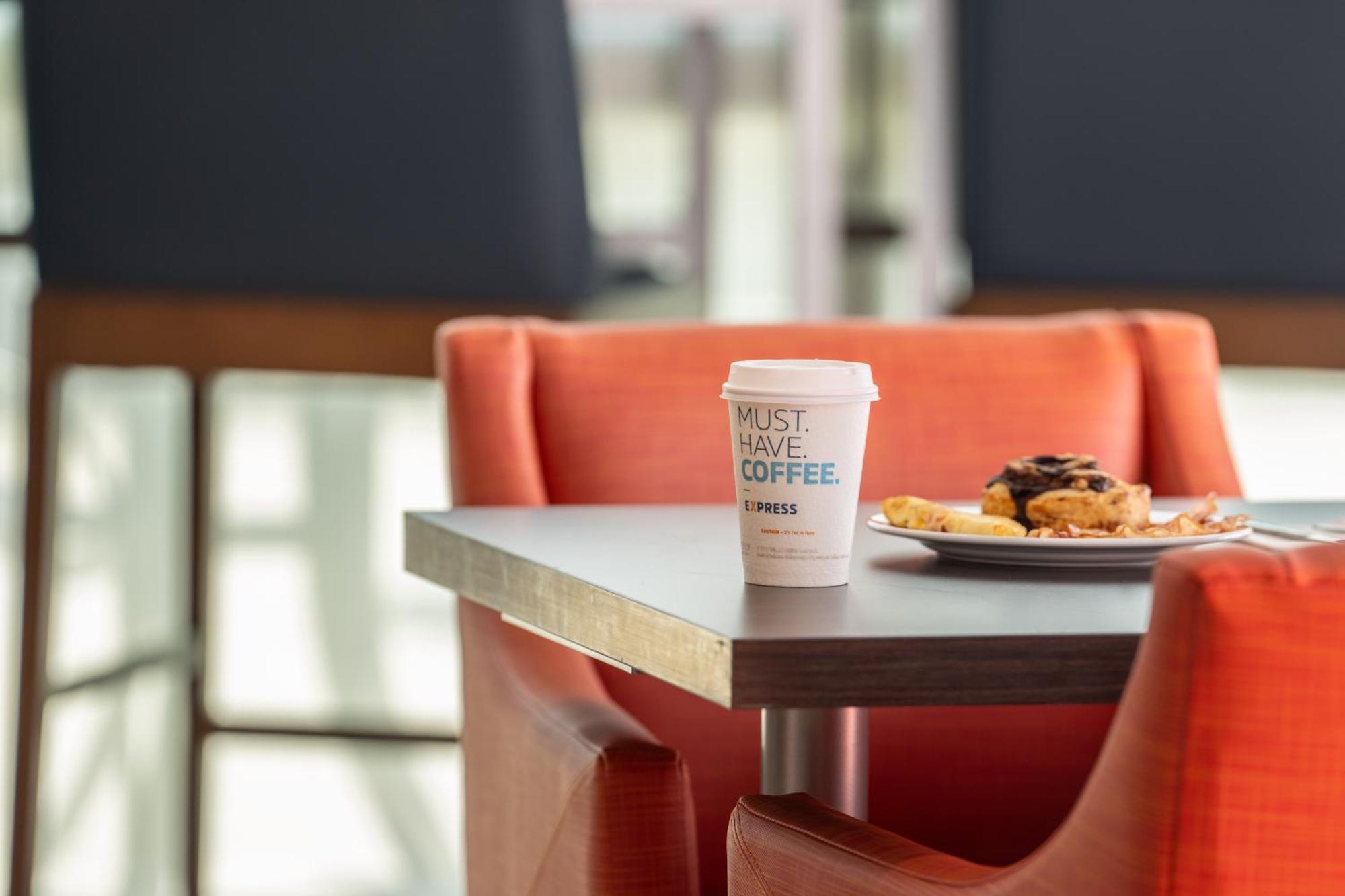Holiday Inn Express & Suites Fort Walton Beach - Eglin Area By Ihg ภายนอก รูปภาพ
