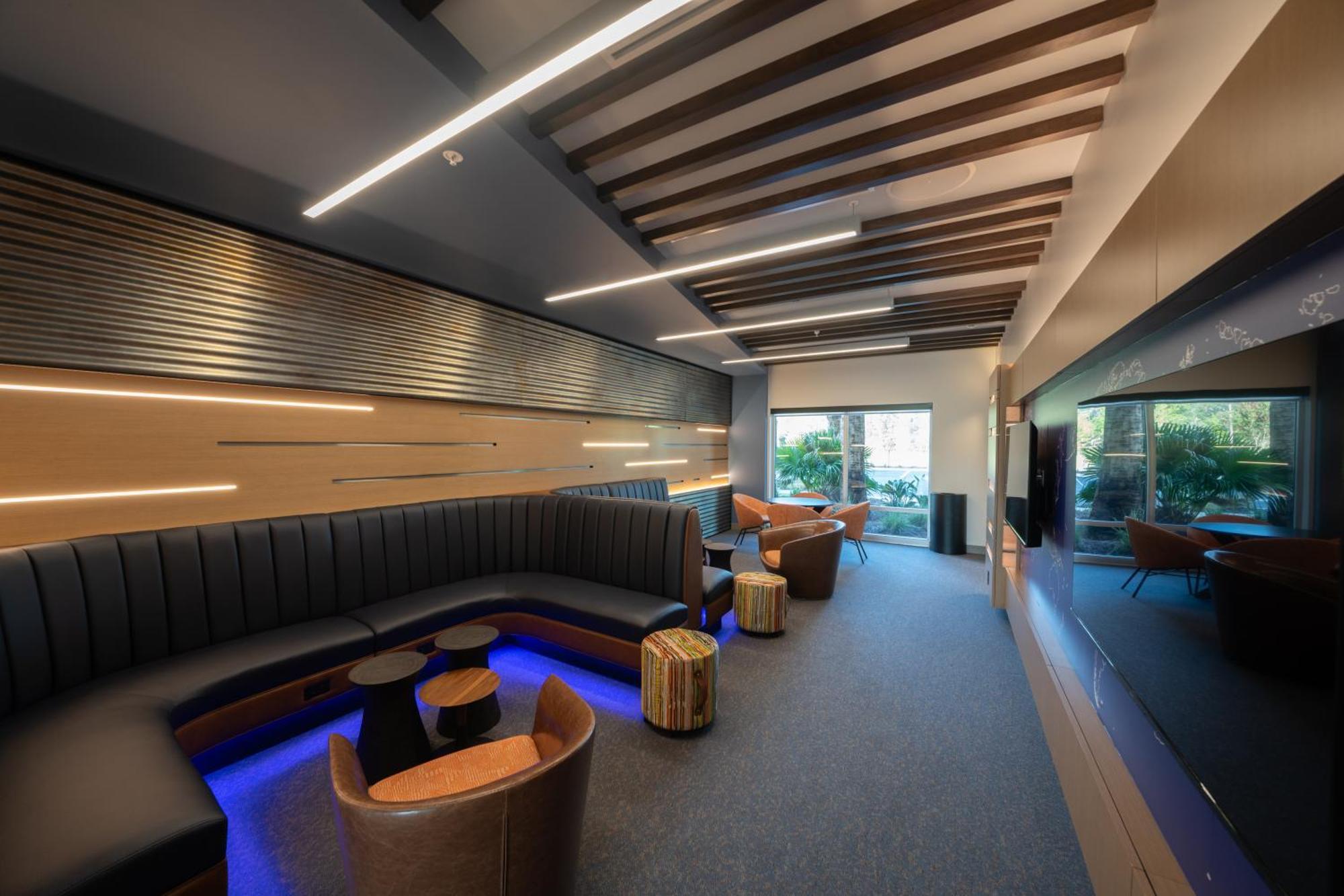 Holiday Inn Express & Suites Fort Walton Beach - Eglin Area By Ihg ภายนอก รูปภาพ