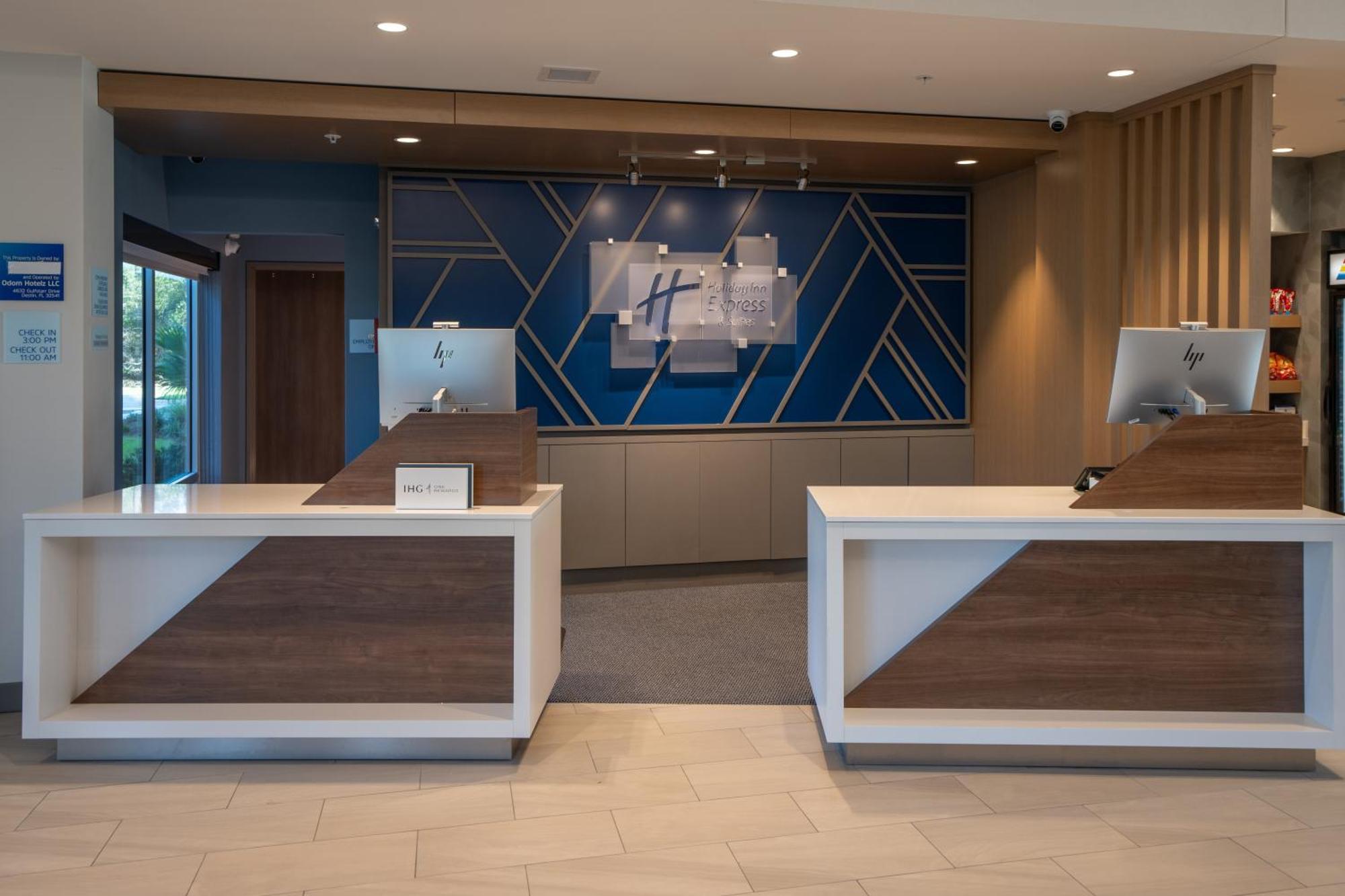 Holiday Inn Express & Suites Fort Walton Beach - Eglin Area By Ihg ภายนอก รูปภาพ